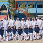 Gerak Jalan Kreasi Ponpes Modern Paciran, SMP Mudama Borong 7 Gelar Juara
