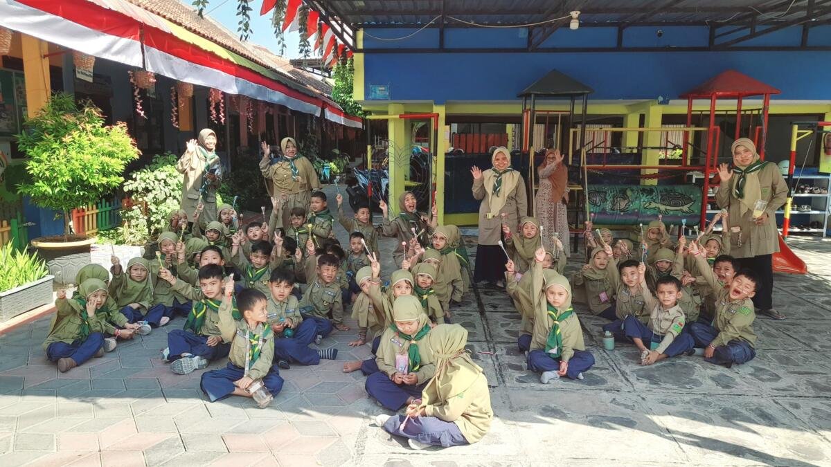 HUT RI ke-81, 55 Murid TK B PAUD ABA Percontohan Adu Konsentrasi dan Ketangkasan