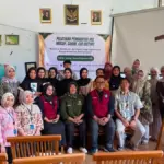 Ibu-Ibu Ikuti Pelatihan Mi Mocaf, Sabun, dan Eco Enzyme di P4S Sri Tanjung