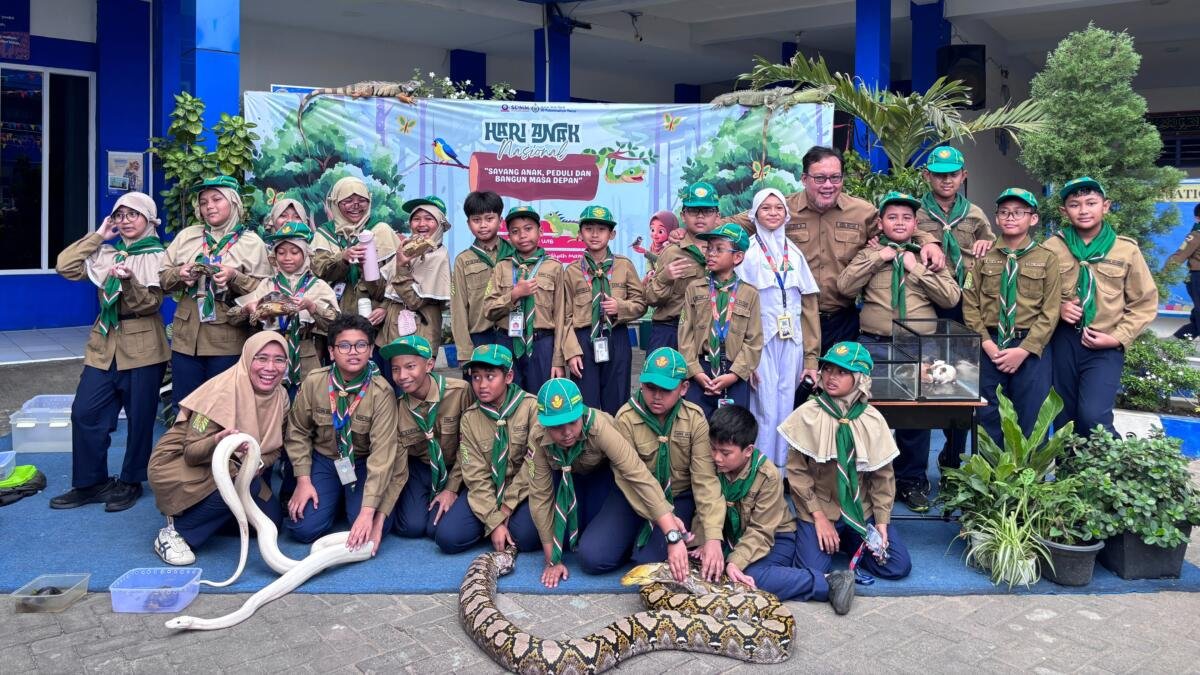 Ikwam SD Muhammadiyah Manyar Gandeng Gresik Pet’s Society, Tanamkan Empati Anak lewat Edukasi Satwa