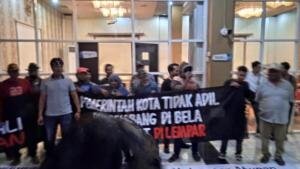 IMM Dampingi Warga Keputih Minta Sidang ANDAL PT Taman Timur Ditunda