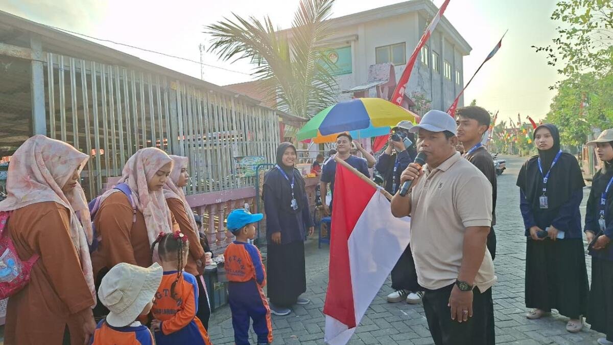 Jalan Sehat KKN-02 STAIM Karangasem Paciran Libatkan Warga Tamanprijek