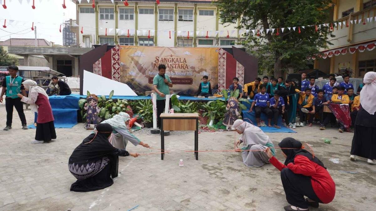 Jalin Kekompakan, Guru Mamsaka Semarakkan HUT ke-81 RI dengan Lomba Bersama