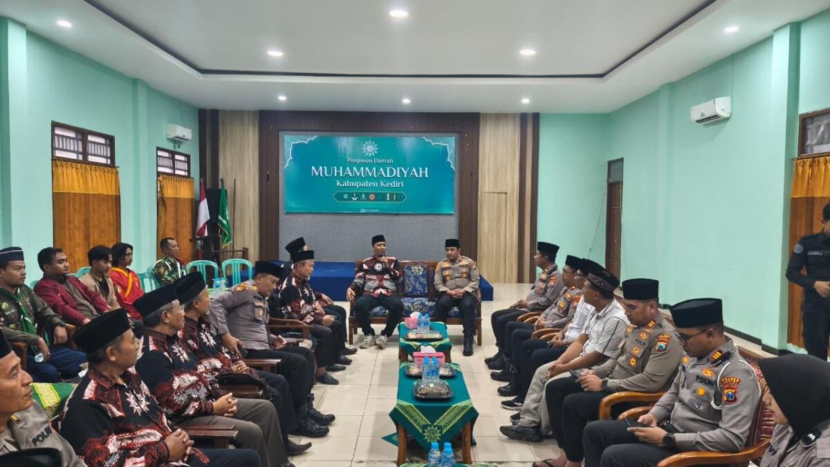 Kapolres Kediri Baru Silaturahmi ke PDM, Bahas Sinergi Jaga Kamtibmas