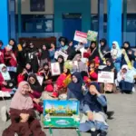 Karnaval HUT ke-81 RI, 9G SMPM 12 Paciran Tampilkan Keluarga Besar Al-Ishlah