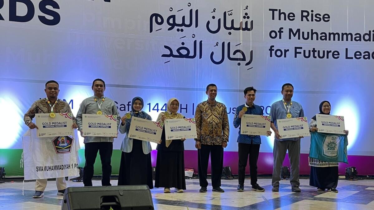 Kepala Madrasah, Guru, dan Murid Mimsapa Kediri Raih Medali ME Awards 2026