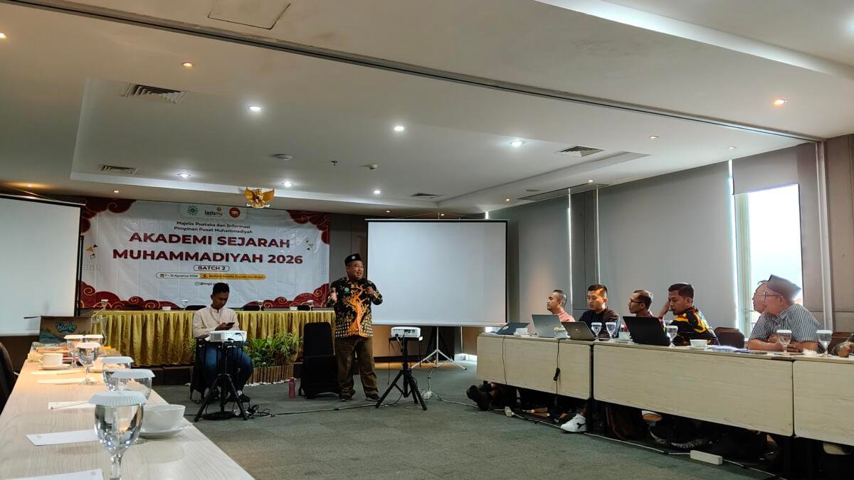 Ketua MPID PDM Surabaya Beberkan Tips Produktif Menulis Sejarah