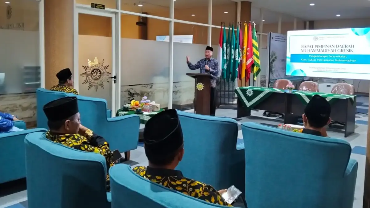 Ketua PWM Jatim Tekankan Empat Prinsip Kader Muhammadiyah di Rapimda Gresik