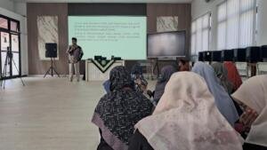 KH Thoha Mahsun: Bekerja di AUM Bukan Sekadar Mencari Nafkah