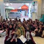 KKN MAs Kelompok 20 Kenalkan Nilai Kepanduan HW kepada Siswa SMK Muhammadiyah 9 Wagir