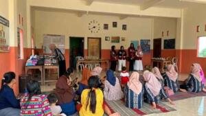 KKN MAs Kelompok 23 Wonoagung Edukasi PMT dan Isi Piringku melalui Praktik Lumpur Surga