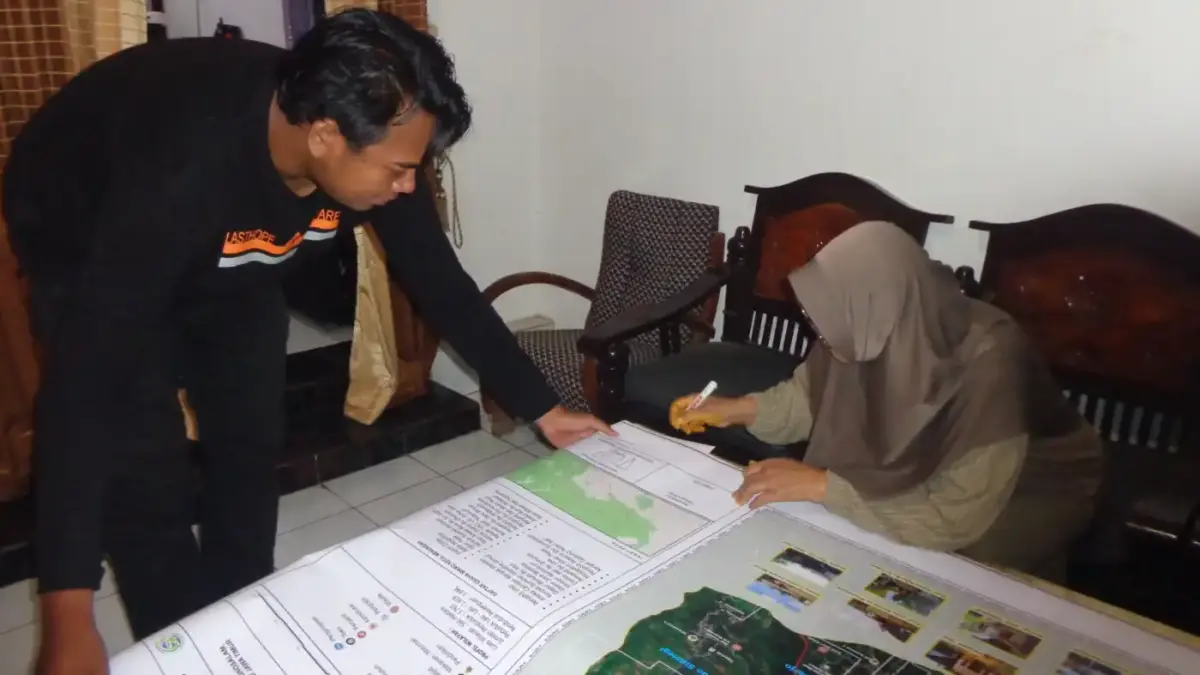 KKN-P Umsida Bikin Peta UMKM Desa Sumberjo, Lengkap dengan Titik Koordinat Usaha