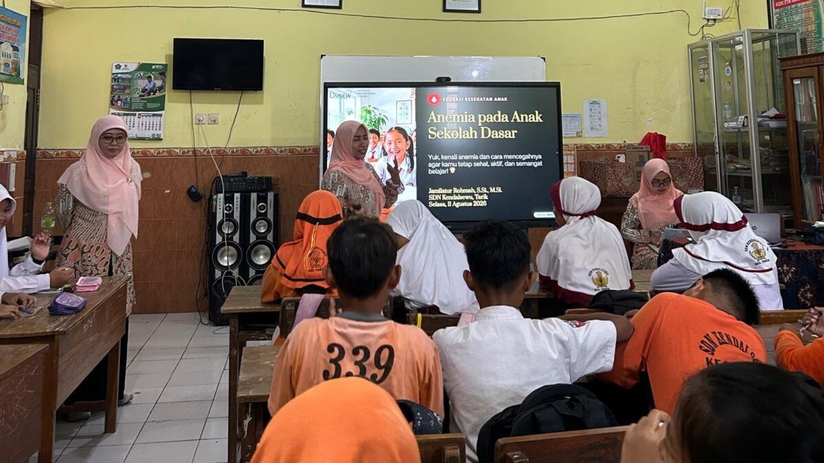 KKN-T 21 Umsida Gelar Skrining Anemia dan Risiko Diabetes di SDN Kendalsewu