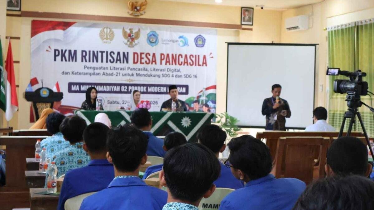 Kolaborasi PKM Unesa-Mamda, Dorong Siswa Jadi Pelopor Literasi Digital dan Pancasila