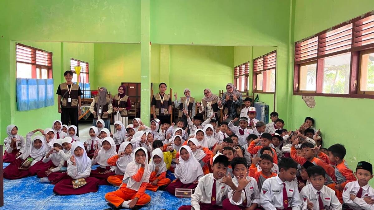 KKN MAs Kelompok 108 Adakan Sosialisasi Anti-Bullying di SDN 2 Tulus Besar