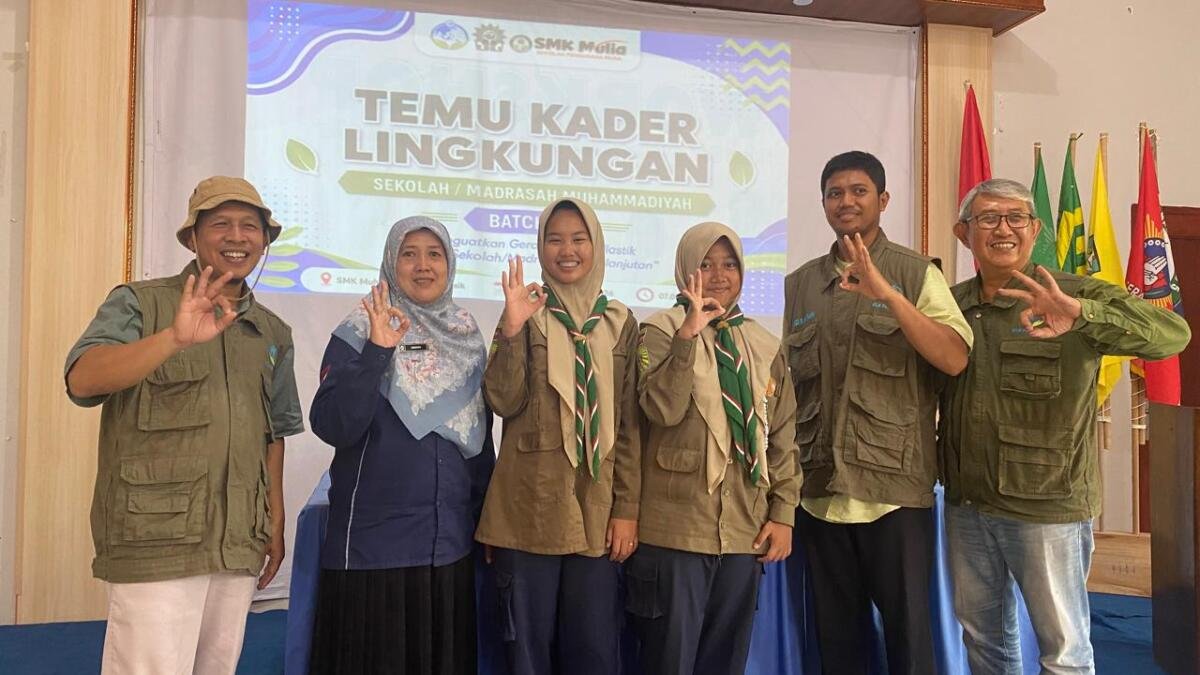 SMP Muhammadiyah 5 Bungah Ikuti Temu Kader Lingkungan Batch 2