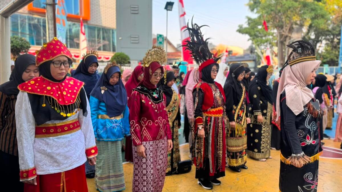 Dari Lagu Surabaya hingga Guyuran AWC, HUT RI ke-81 di Mudipat Penuh Keceriaan