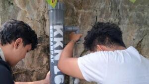 KKN UMM Manfaatkan Potensi Lokal, Sulap Air Keruh Jadi Lebih Jernih