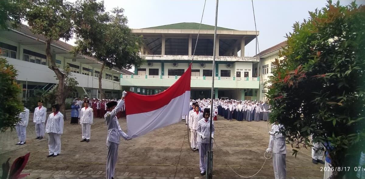 Catat Momen Bersejarah, Dua Pelajar SMP Muhammadiyah 1 Blitar Ungkap Kesan sebagai Petugas Upacara di Perguruan Muhammadiyah Kota Blitar