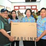 Abdul Mu’ti Bawa Internet Satelit dan 30 Laptop ke Miangas, Pendidikan di Ujung Negeri Makin Digital