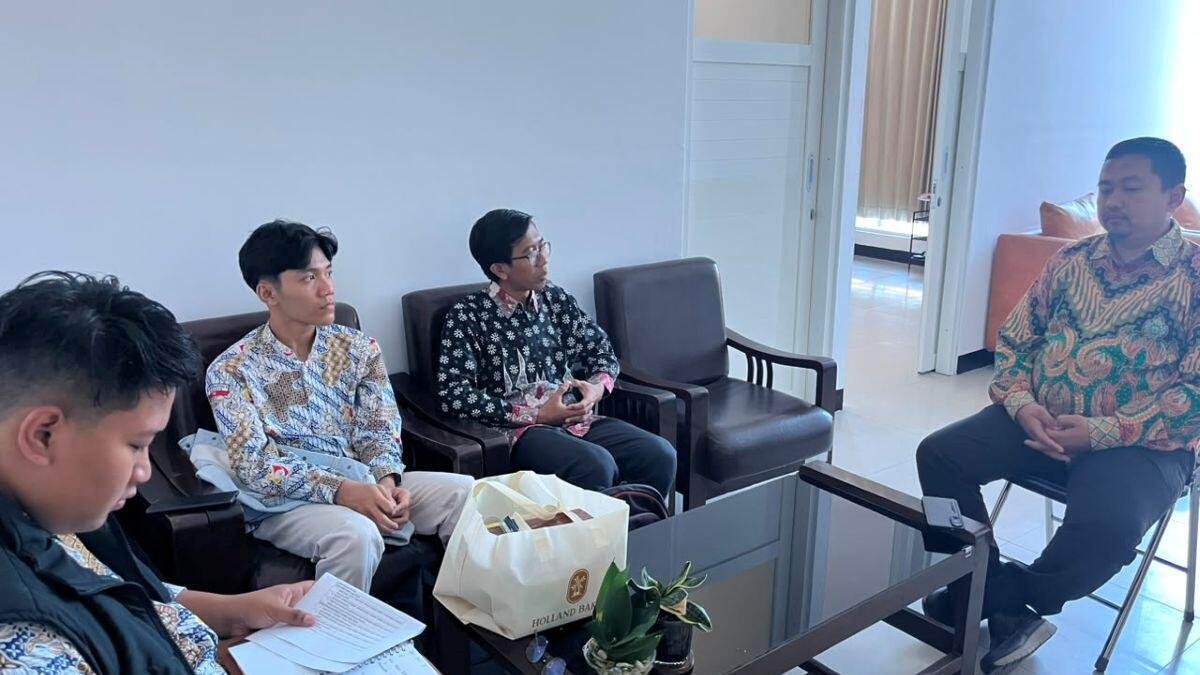 Tim Riset SMAMX Bedah Strategi Anti-Perundungan bersama Sekretaris Majelis Dikdasmen PNF PWM Jatim
