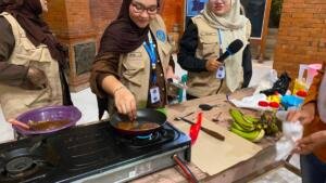 KKN P 41 Umsida Olah Limbah Kulit Pisang Jadi Selai dan Pancake