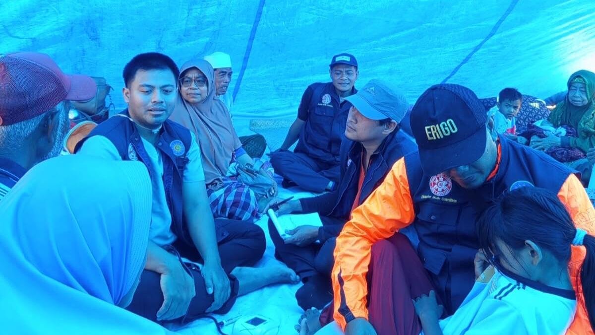 Di Balik Tenda Pengungsian, Anggun Menyimpan Trauma dan Anak-Anak Kehilangan Sekolah