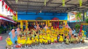 Lomba Seru HUT RI, 56 Murid TK A ABA Percontohan Belajar Sambil Bermain