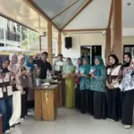 KKN MAs Kelompok 16 Kenalkan Keripik dari Ampas Tebu di Desa Wonorejo