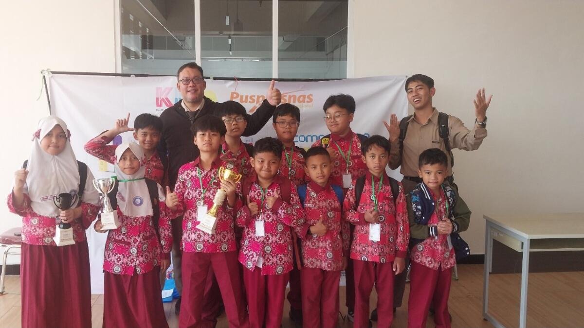 SDMM Kirim 12 Murid untuk Ikuti Lomba Coding Online Nasional