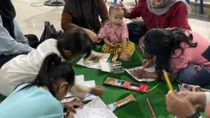 Trik Flashcard Warna-Warni, Cara KKN T 19 Umsida Permudah Cara Belajar Siswa