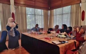 Menyalakan Semangat Inovasi, Kepala SDMM Berbagi Praktik Baik kepada Pimpinan Sekolah Yayasan Islam Bunga Bangsa