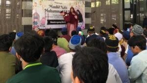Maulid Nabi di SD Mudalan Surabaya Heboh! Ada Dongeng Kak Rika & Boneka Mulia Sambil Galang Donasi untuk NTT