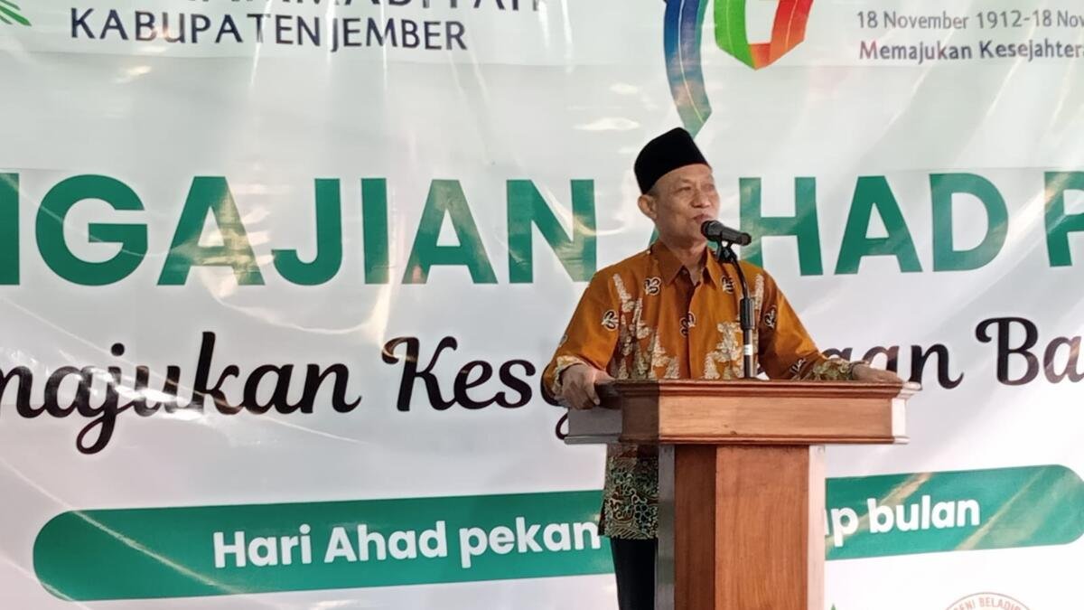 Pengajian Ahad Pagi PDM Jember Tegaskan Pentingnya Keunggulan Moral, Akidah, dan Kemandirian Ekonomi