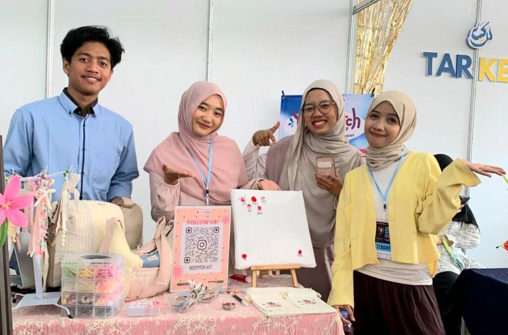 Lawan 2,3 Juta Ton Limbah Tekstil, Mahasiswa UMY Sulap Kain Perca Jadi Produk Bernilai