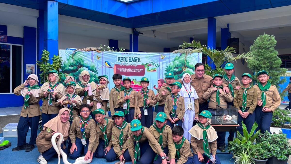 Ikwam SD Muhammadiyah Manyar Gandeng Gresik Pet’s Society, Ajarkan Empati Anak lewat Edukasi Satwa
