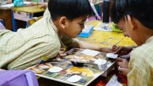 Dosen PGSD Umsura Kembangkan Cerita Rakyat Berbasis Alternate Universe untuk Edukasi Ruang Aman Anak