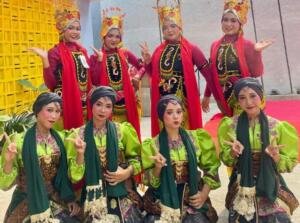 Dua Tim Tari SMK Muhammadiyah 5 Cakru Jember Sukses Borong Juara di Gema Tari Nusantara 2026