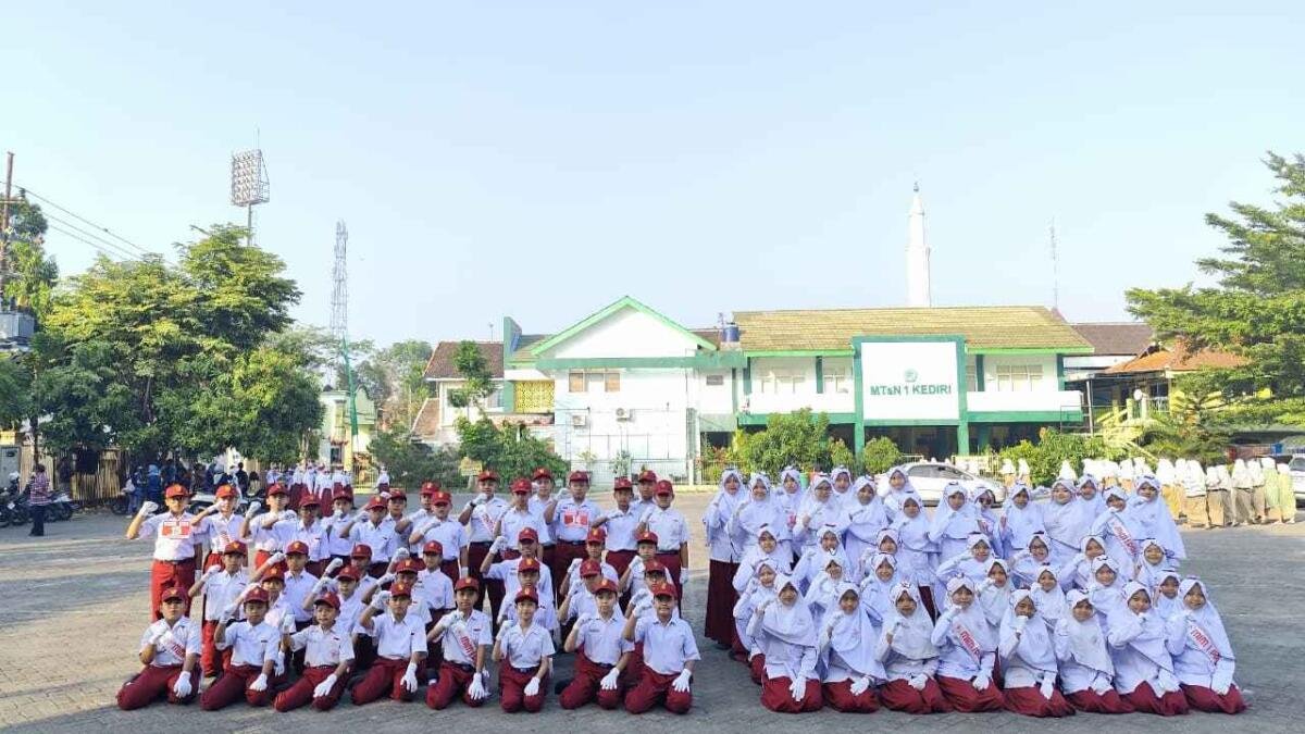 Latihan Dua Pekan, Mimsapa Kediri Turunkan Empat Peleton pada LBB HUT Ke-81 RI Kecamatan Pare