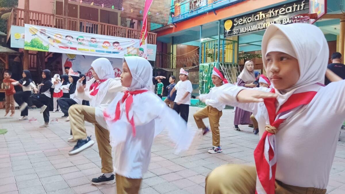 Lomba Kemerdekaan Jadi Laboratorium Leadership Siswa SD Muhammadiyah 16 Surabaya