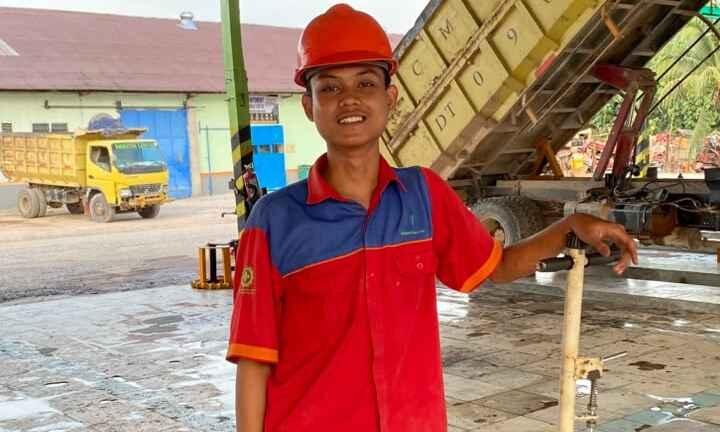 Lulusan SMK Muhammadiyah 7 Gondanglegi 2025 ini Berhasil Tembus Perusahaan Agroindustri di Kalimantan
