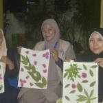 Mahasiswa KKN STAIM Karangasem Paciran Kenalkan Kreativitas Ecoprint di Tamanprijek