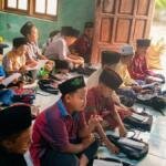 Mahasiswa KKN STIT Muhammadiyah Bojonegoro Perkuat Pendidikan Keagamaan melalui Pengabdian di Madrasah Diniyah Al-Isro’