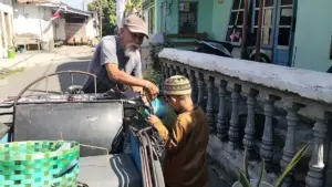 Maulid Nabi di TK ABA 8 Kota Probolinggo, Anak Belajar Berbagi