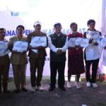 Mendikdasmen Salurkan Rp860 Juta untuk 61 Sekolah Terdampak Gempa NTT