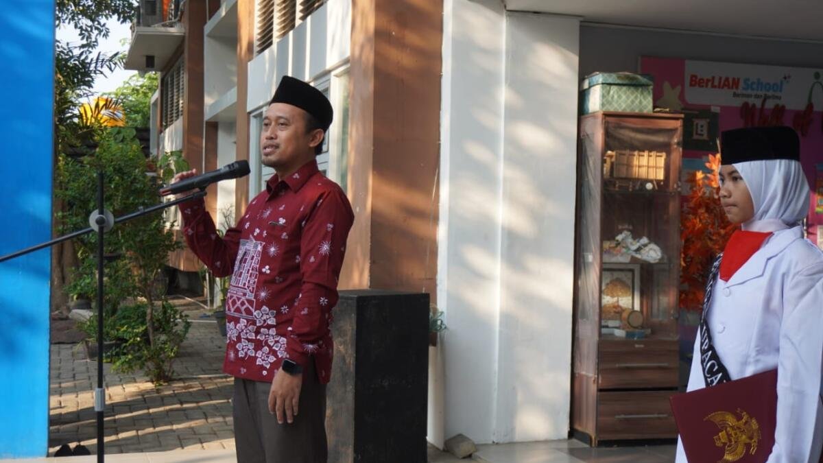 Mengawal Mimpi di Hari Kemerdekaan, 475 Murid SD Muhammadiyah GKB 2 Dapat Pesan untuk Terus Berjuang