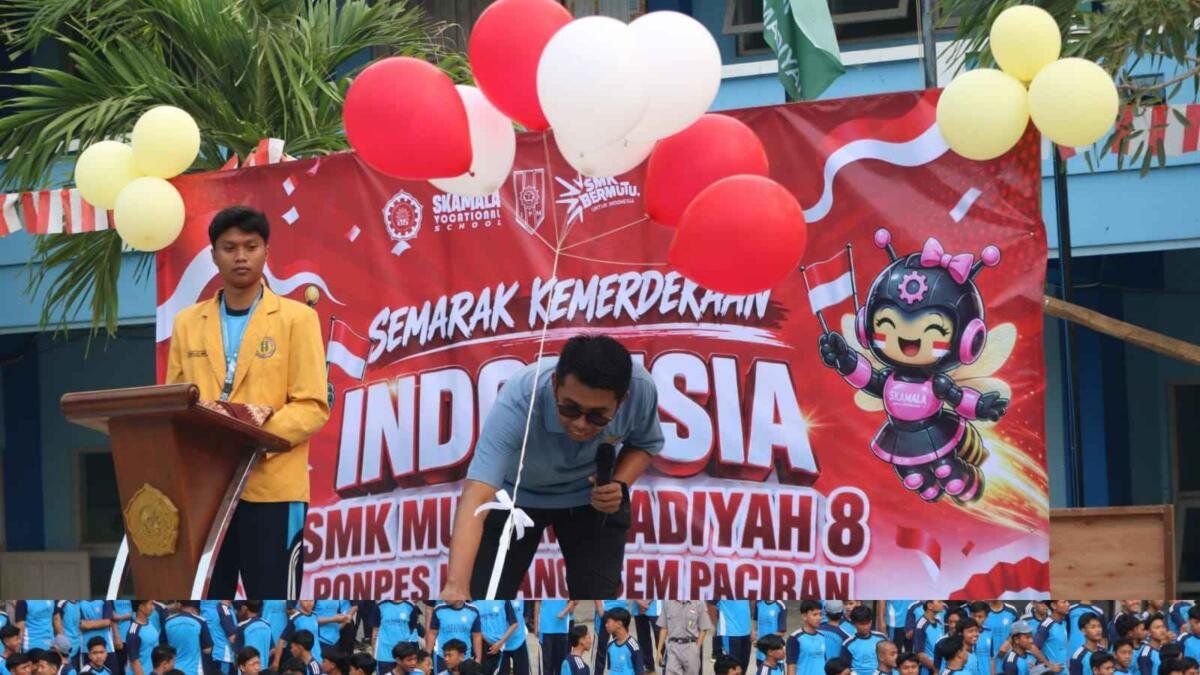 Mengikuti Kemeriahan PHBN sekaligus Launching SPMB SMK Muhammadiyah 8 Paciran
