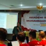 Prof Sarkawi Menjawab Tantangan Penulisan Sejarah Lokal Muhammadiyah