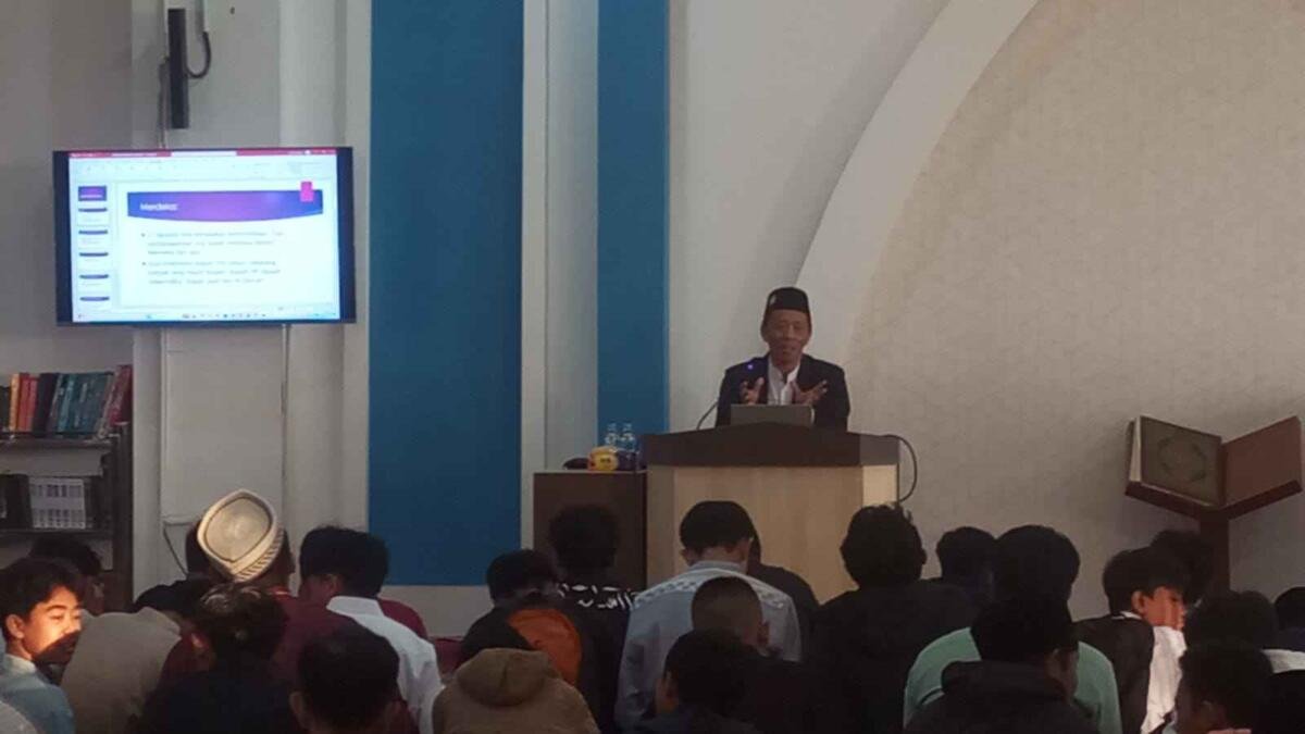 Merdeka Bersama Al-Qur’an, Prof Uril: Jangan Jadi Hamba Ponsel dan Likes