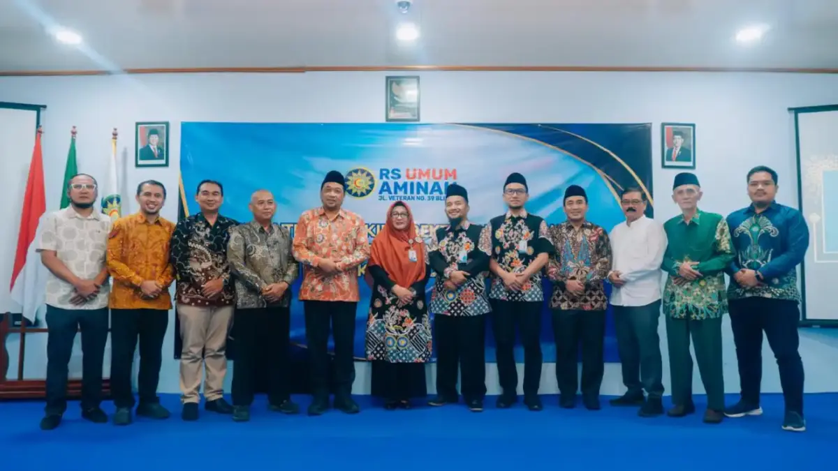 MPKU PWM Jatim Lantik Dua Wakil Direktur RSU Aminah Blitar, 27 Karyawan Dikukuhkan
